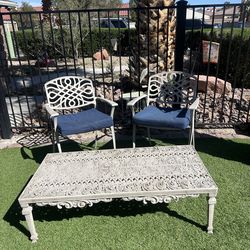 Ornate Cast Metal Outdoor Patio Coffee Table 47.5" L x 24.5" W x 16.5" H