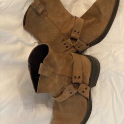 Kenneth Cole REACTION SUEDE BOOTS