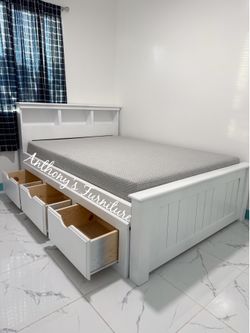 White Full Bed And Mattress With Drawers