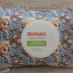 Elsa Huggies Wipes Cover