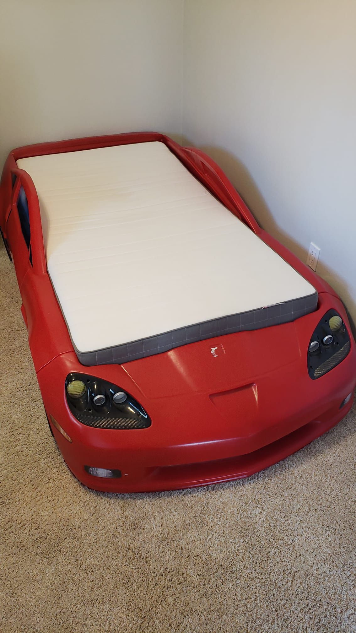 Lamborghini Twin Bed With Mattress