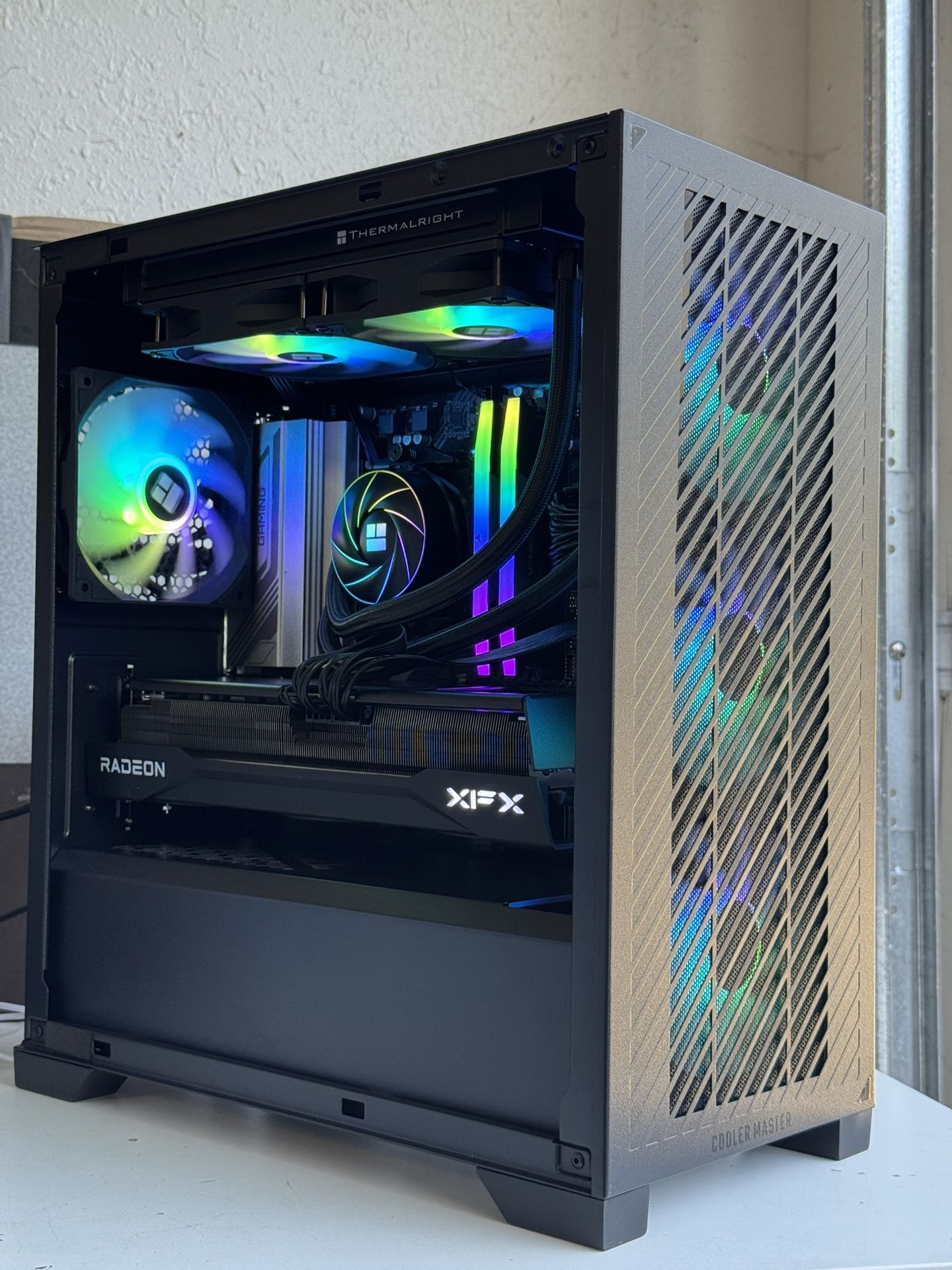 Ryzen 7 7800X3D / RX 9070 XT Gaming PC
