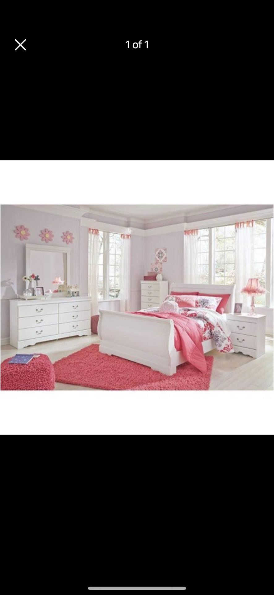 Queen Bed Dresser Mirror $900 BY ASHLEY FURNITURE “NEW