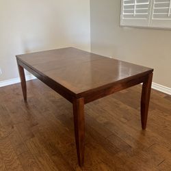 Dining Room Table 