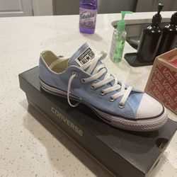 Women’s Converse