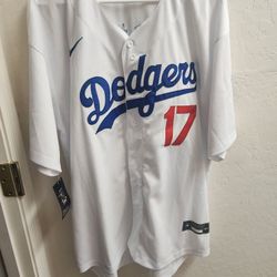 Brand New Shohei Ohtani Stitched Dodgers Jersey Size XL