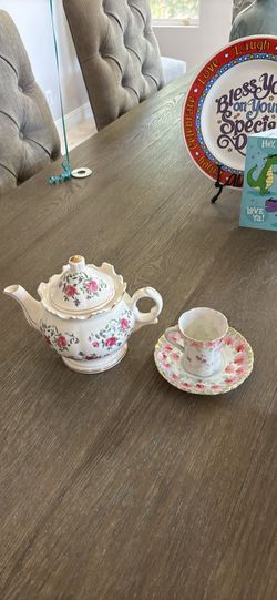 Tea set