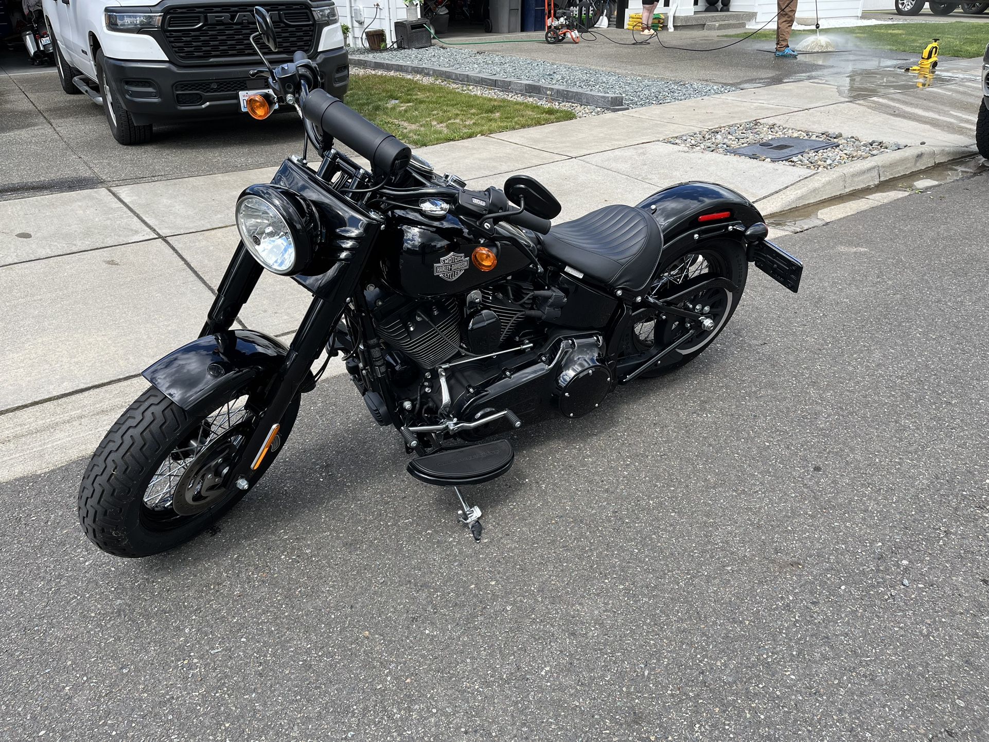 2017 Harley Davidson Softail Slim S