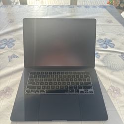 MACBOOK AIR 15” M2 2023 - 8GB RAM - 256GB SSD - EXCELLENT CONDITION + FREE APPLE MAGIC MOUSE 2