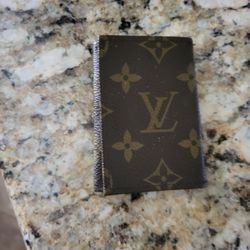 Vintage Saks Fith Ave LOUIS Viton Key Wallet