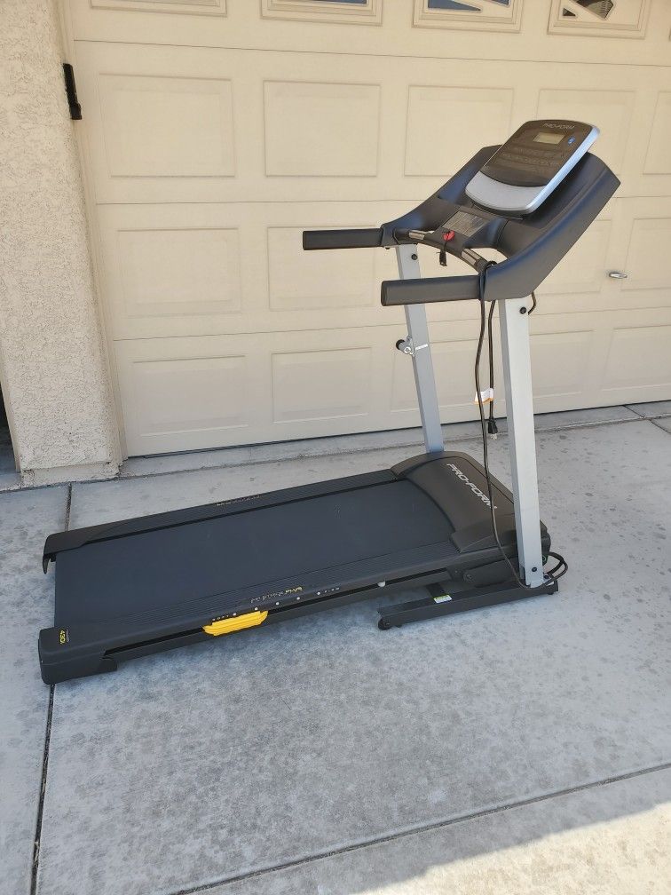 FREE DELIVERY TREADMILL CAMINADORA PRO FORM TRAINER 430I WITH