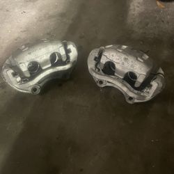 2003-2007 Infiniti g35/350Z Front Calipers