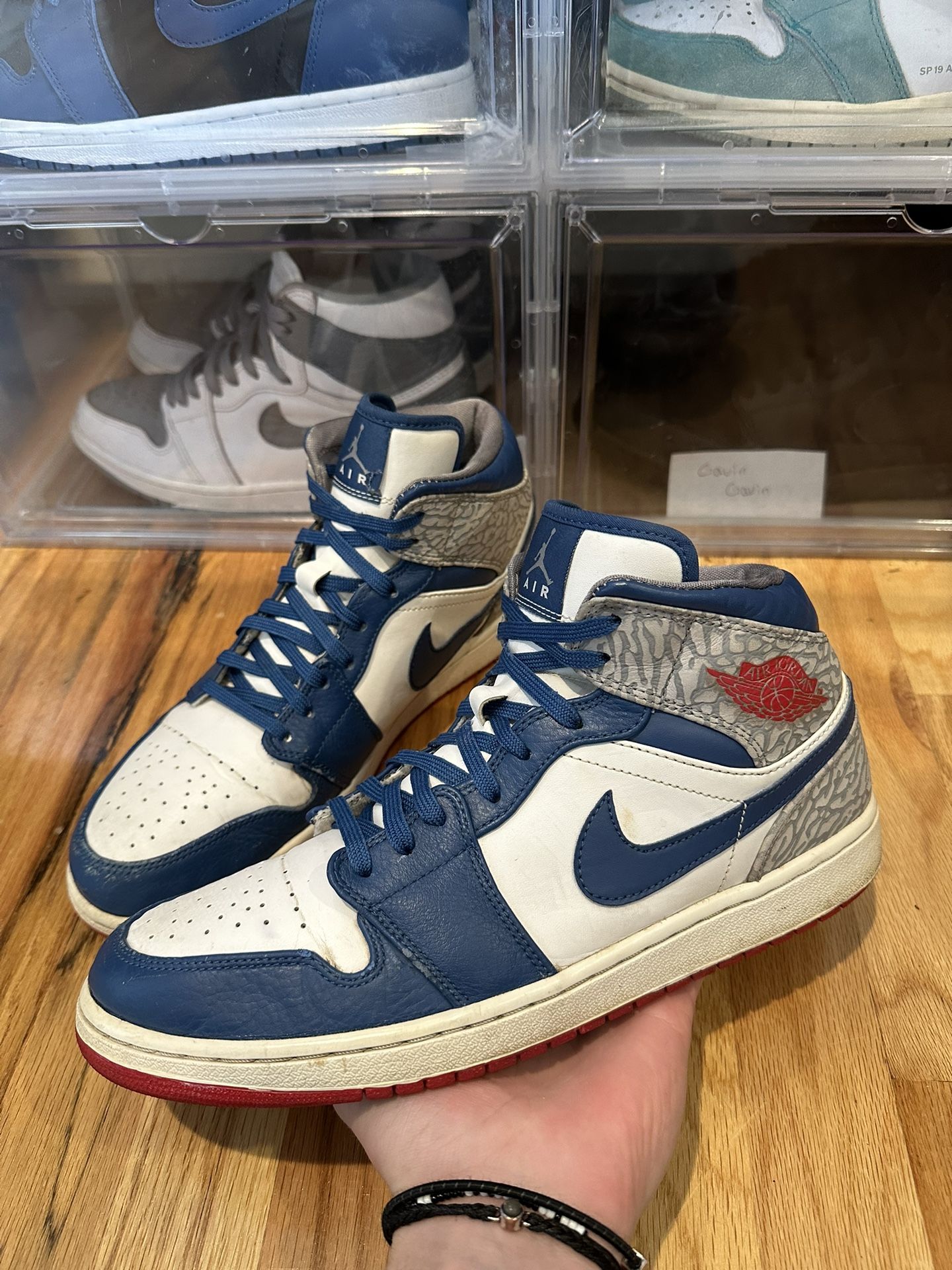 Size 11.5 - Air Jordan 1 Mid True Blue No Box 