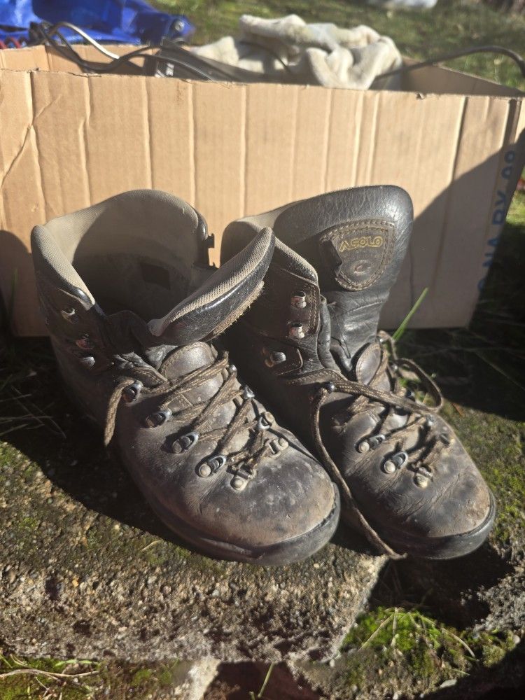 Mens 9.5 Work Boots