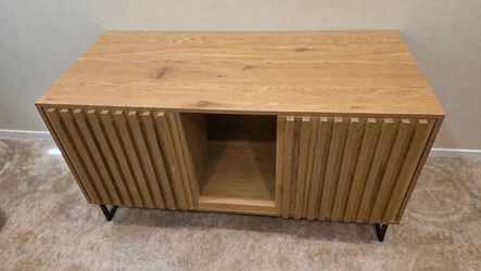 Modern Wood Cat Litter Box Enclosure / Furniture Cabinet