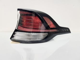 2023-2025 Kia Sportage Right Passenger Combo Tail Light Assembly  Oem
