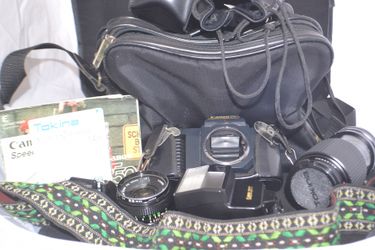 Vintage Canon 35mm T50 W/ Canon 50mm +Tokina 80-200 Lens+ Flash & Bag