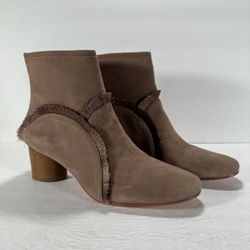 Bernardo Ingrid Fringe Taupe Kid Suede Heeled Ankle Booties Women Size 9.5M