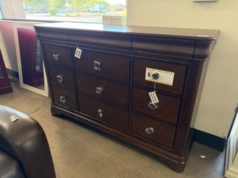 Altigarron Solid Wood 65'' W 9 - Drawer Dresser