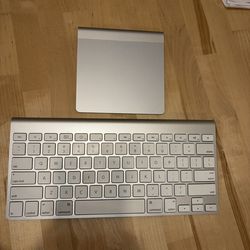 Apple Wireless Keyboard and Trackpad