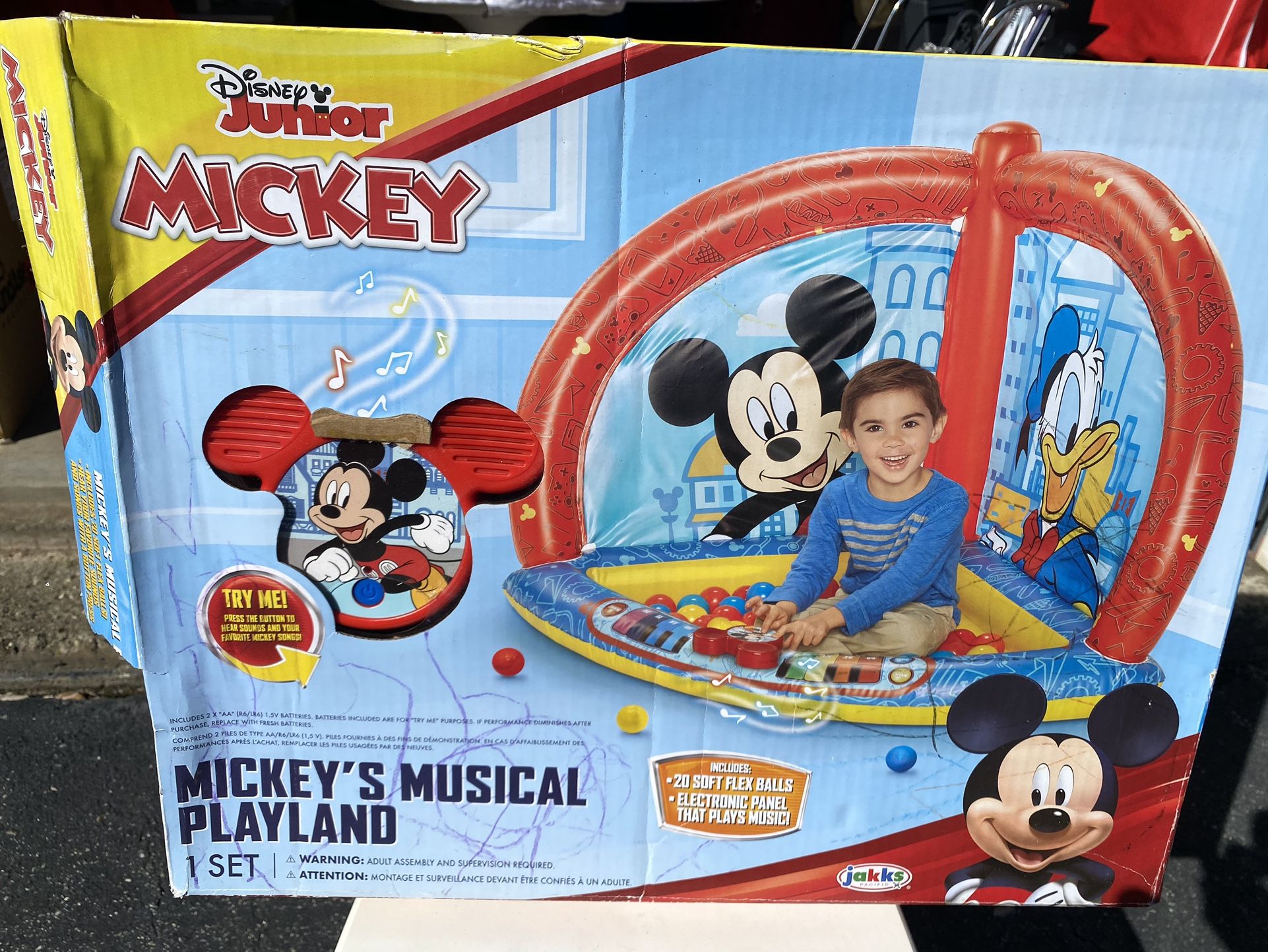 Mickey Mouse Ball Play yard