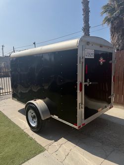 5x10 ENCLOSED CARGO TRAILER