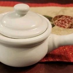 Vintage Rowoco White Porcelain French Onion Soup Cook ‘N Serve Serving Crock