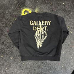 Gallery Dept. Black Sweater