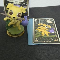 Kaleidos Creative Wild Magic Tarot blind box mini-figure of "The Fool" dog character