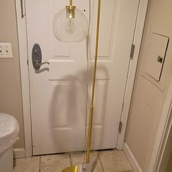 Floor Lamp Very Good Condition 