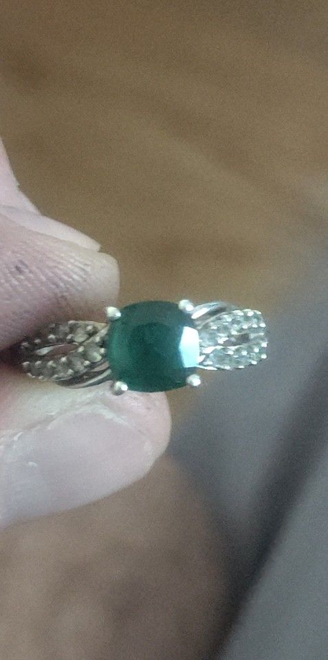 925 Green Emerald Ring