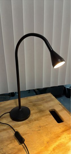 IKEA NÄVLINGE LED Work Lamp – Black – Adjustable Flexible Neck