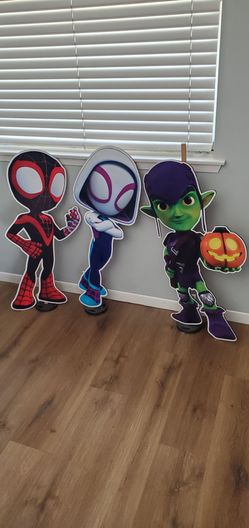 Spidey amazing friends Props