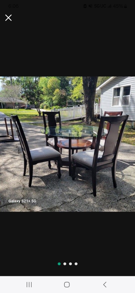 5 Piece Dining Set Delivery Available