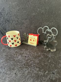 Disney Changable Calendar, Mug, Napkin Holder, Cookie Cutter