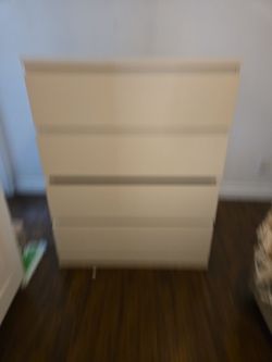 Four-drawer Dresser