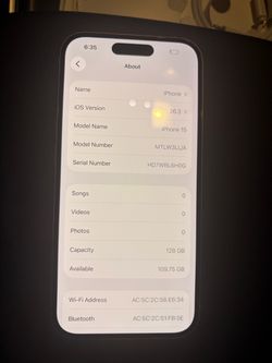 iPhone 15 pink