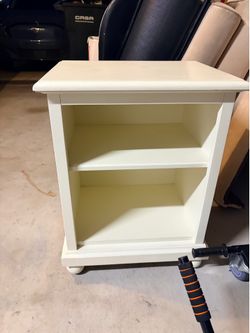 Pottery barn kids Catalina nightstand