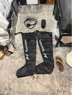 normatec 3 barely used without box. will deliver potentially