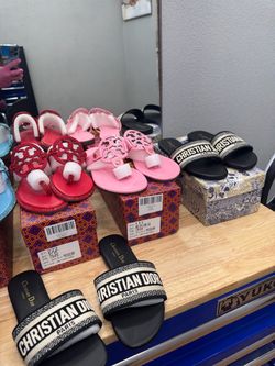 Woman’s sandals all different sizes