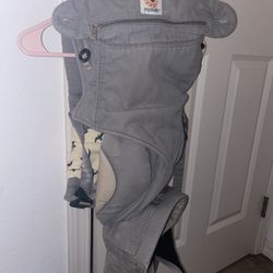 Ergo Baby Carrier
