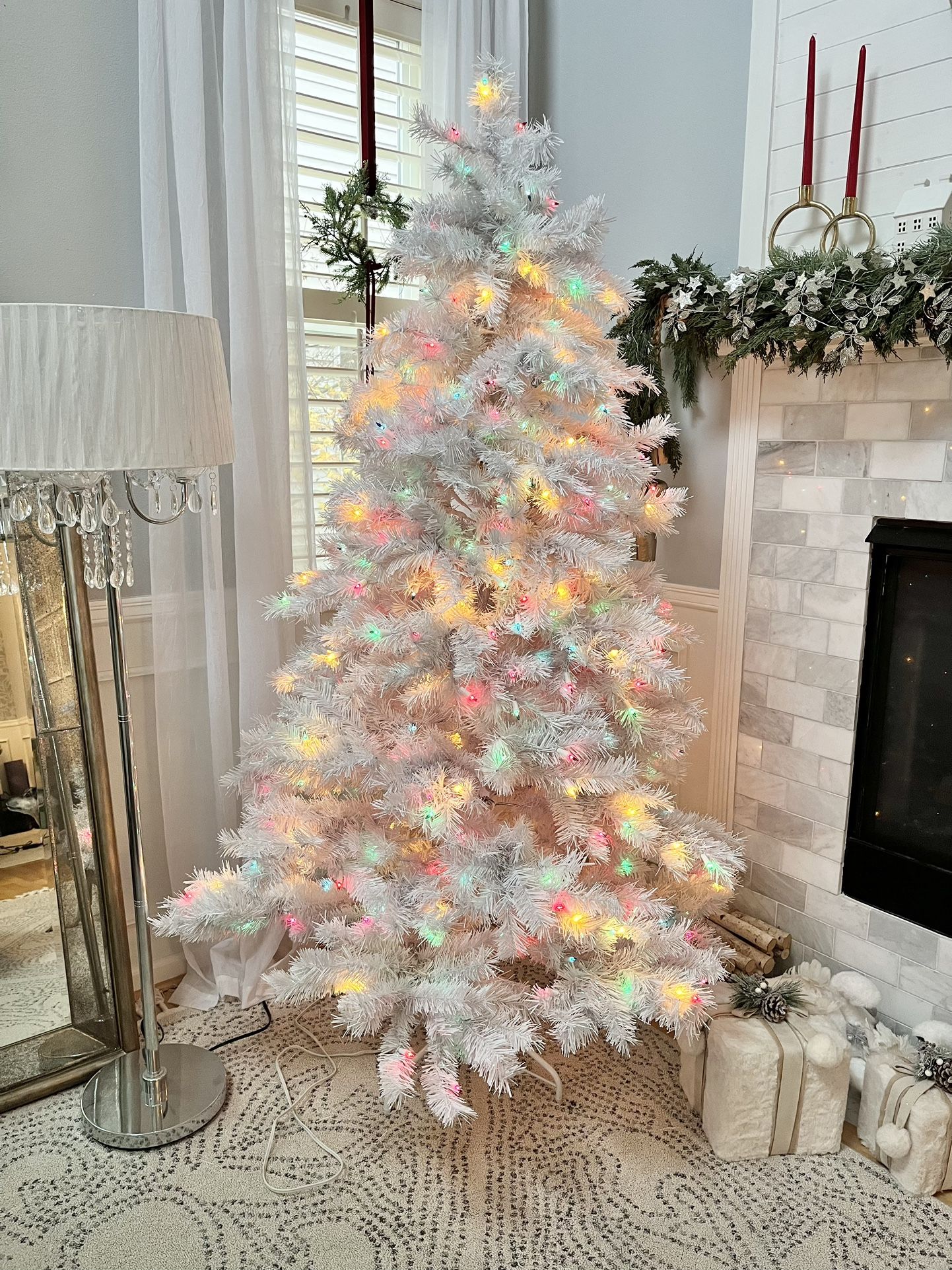 Balsam Hill White 7.5 Ft. Christmas Tree for Sale in Lake Stevens, WA