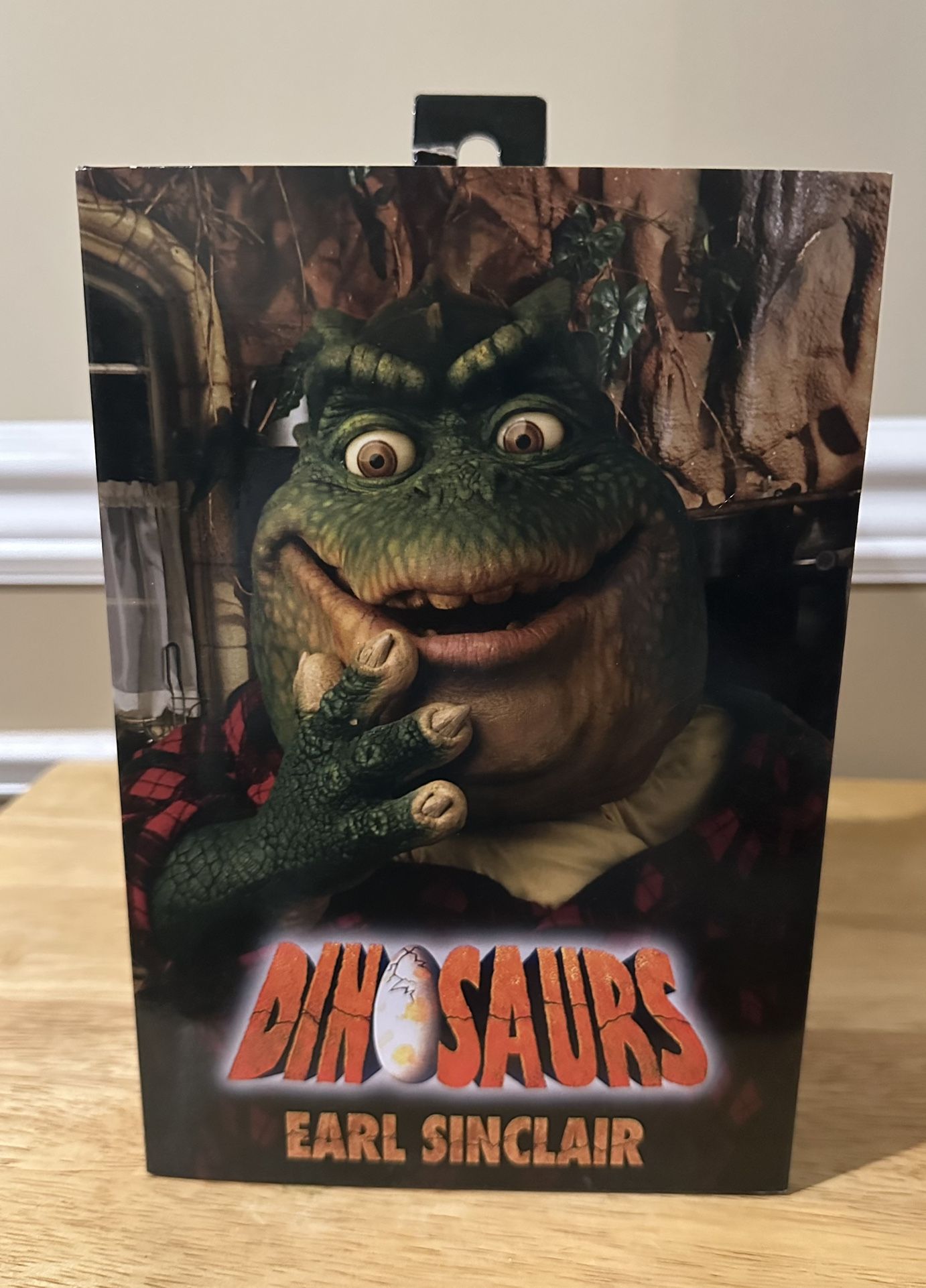 Dinosaurs Earl Sinclair 7” action figure brand new
