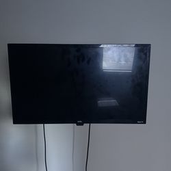 32 Inch Roku Tv With Wall Mount Attached