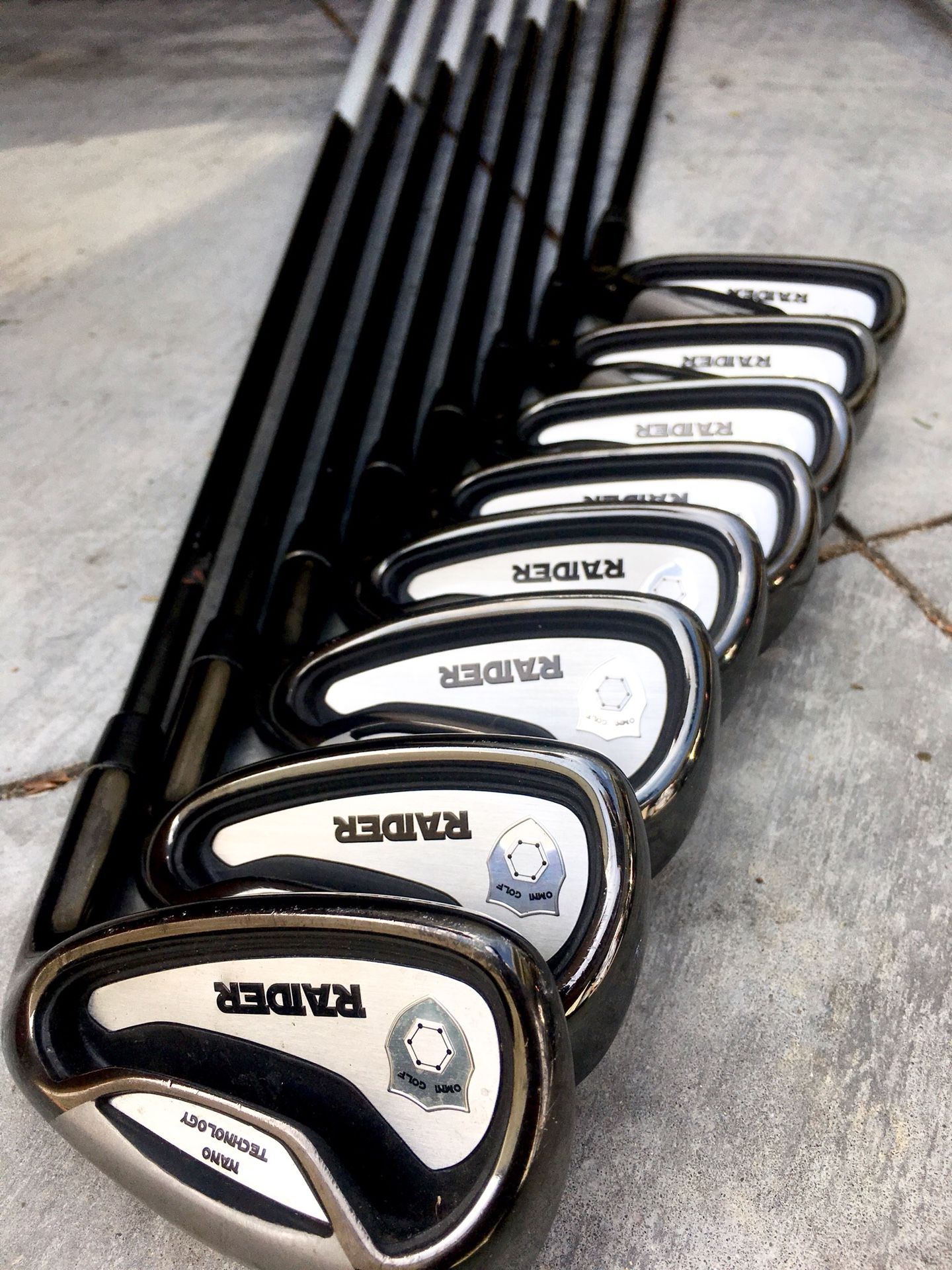Omni Raider Golf Clubs (FULL SET) barely used!