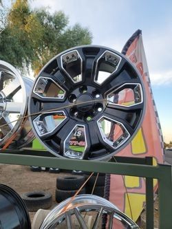 20x9 Black Rims 6 Lug 6x139 6x5.5 On New Tires 275 55 20