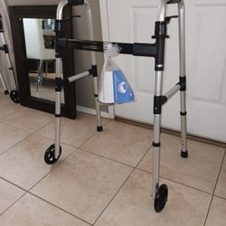 ADULT WALKER 