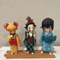 No Box Demon Slayer Kamado Tanjirou Figures Hashibira Inosuke Agatsuma Zenitsu Statues