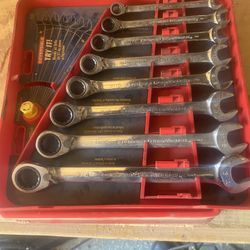 Gear Wrenches 