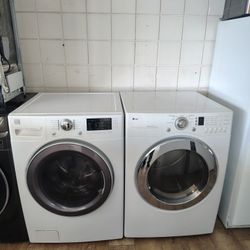 LG Front  Load Washer Gas Dryer Auto Sensing Load  Super Capacity In Excellent Working Condition 